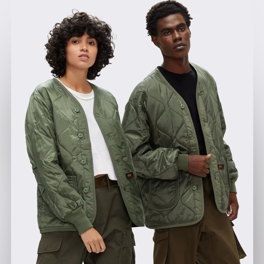 Alpha Industries NWOT quilted liner jacket | unisex medium | olive